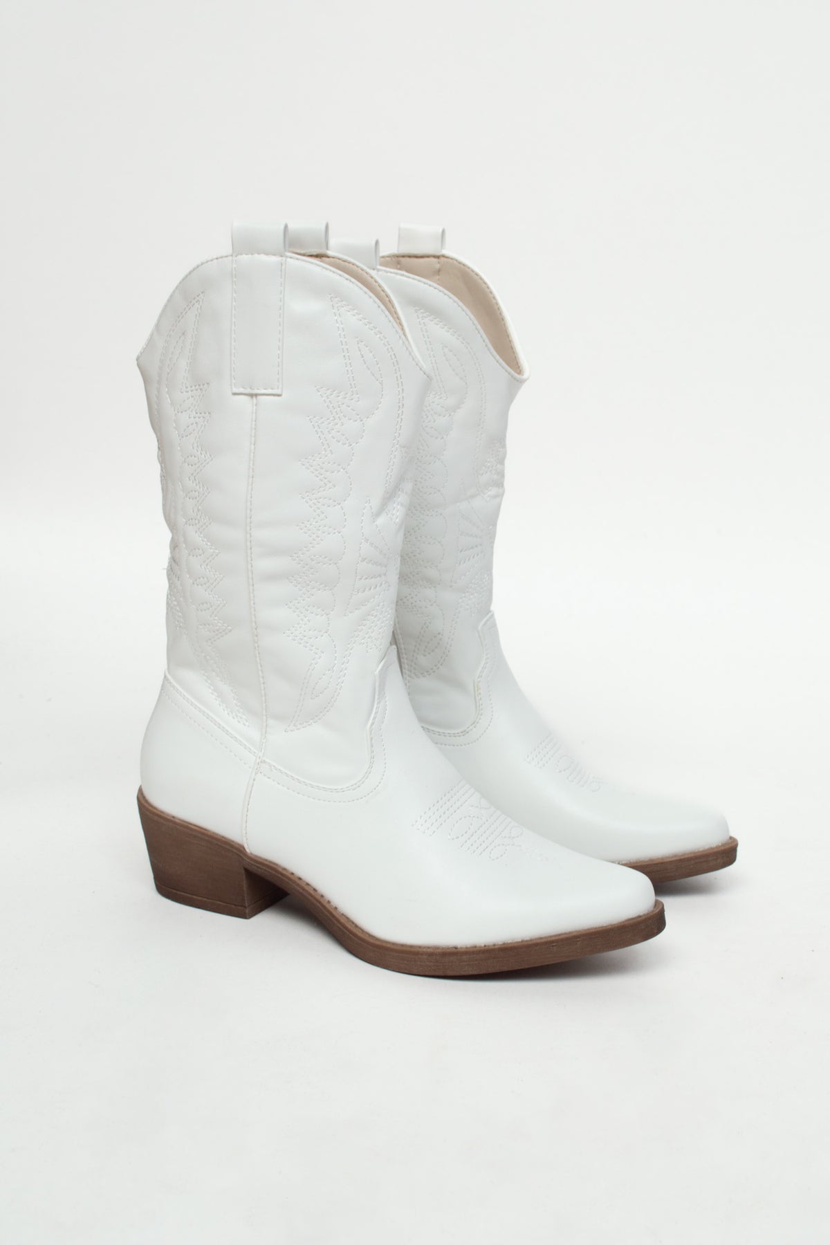 Cowboy boots white